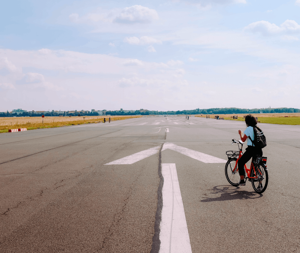 Taking a bike on a plane, helpful tips you will want to know