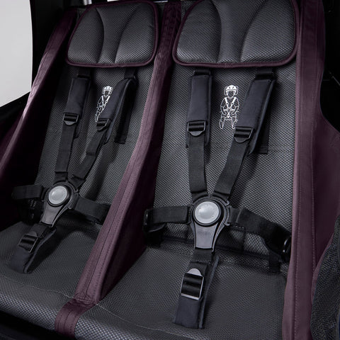Kid Ellma 2 Blossom Red — seats detail