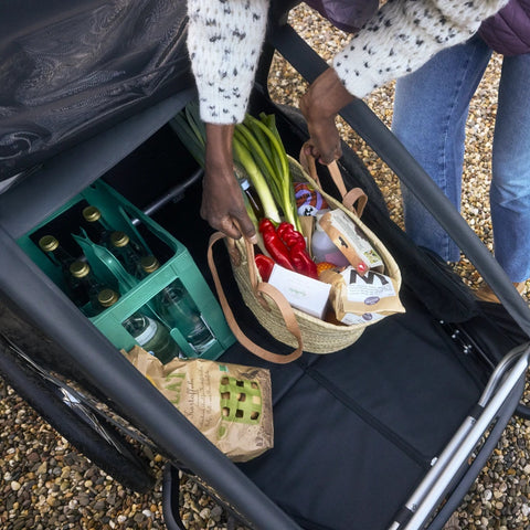 Croozer Yuuna Cargo Module — lifestyle