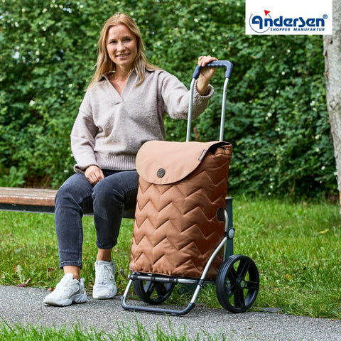 166-241-40 | Andersen Royal Frame | Hilma Bag Bag | Beige | hero | Hitch A Bike