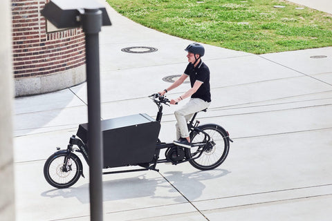Urban Arrow - Urban Arrow Business Electric Cargo Bike | Front-Loader | Large - - Hitch A Bike - {{ shop.shopifyCountryName }}