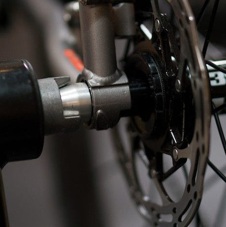 Robert Axle Project Kid Trailer for Cervelo RAT - thru axle on bike trainer